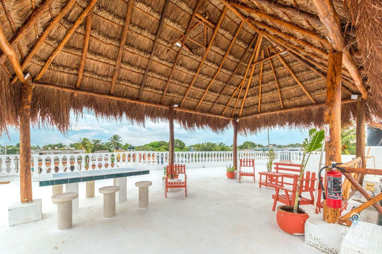 Malecon Beach House In Progreso 1 Block From Beach Εξωτερικό φωτογραφία