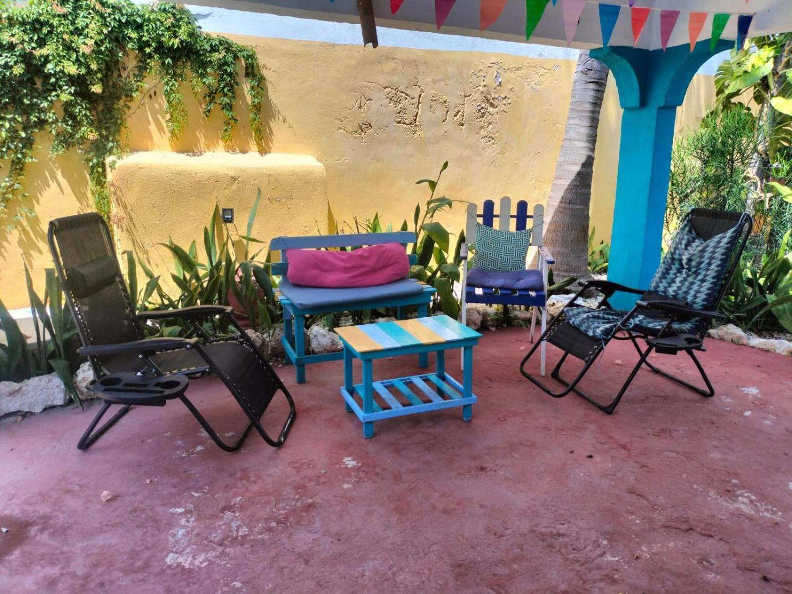 Malecon Beach House In Progreso 1 Block From Beach Εξωτερικό φωτογραφία
